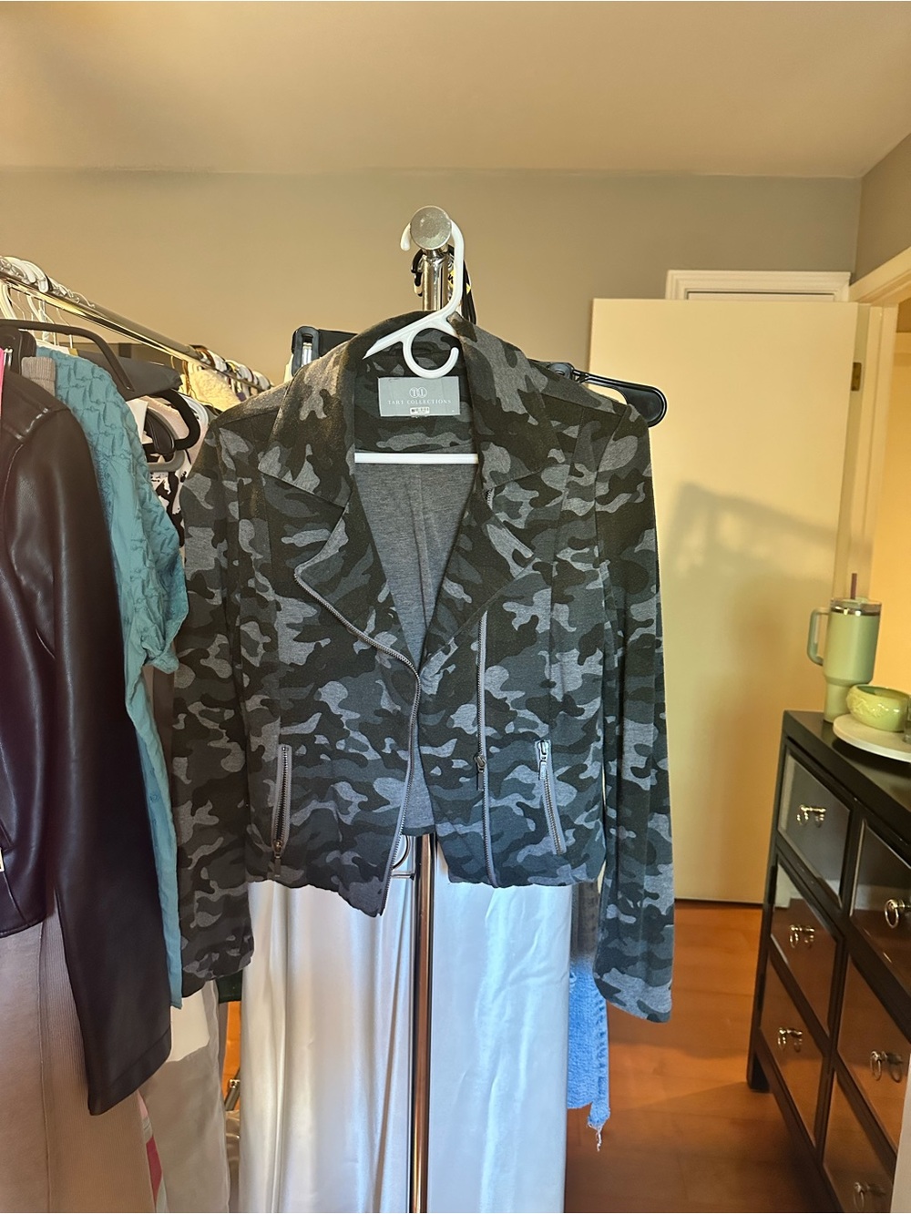 TART Collections Gracia Camo Moto Jacket Gray Black Size M